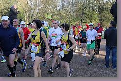 02 Marathon Cheverny 192 * 680 x 453 * (179KB)